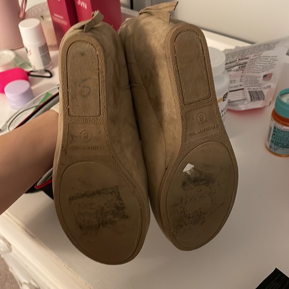 Light brown suede bootie size 8 - Picture 7 of 7